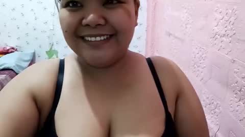 _hershey003 online show from 10/23/25, 09:30