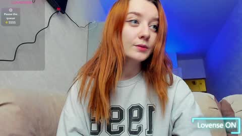 Snapshot of _hey_scarlett_ chatting on 12/06/24, 07:21 _hey_scarlett_ online show from 12/06/24, 07:21