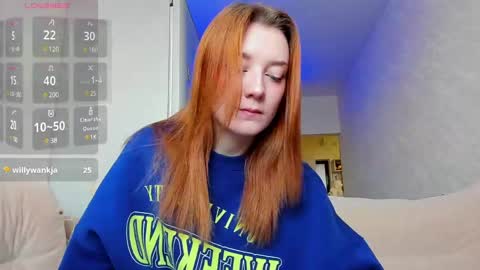 Snapshot of _hey_scarlett_ chatting on 12/18/24, 07:04 _hey_scarlett_ online show from 12/18/24, 07:04