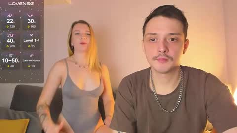 Snapshot of _hey_scarlett_ chatting on 10/13/25, 01:55 _hey_scarlett_ online show from 10/13/25, 01:55