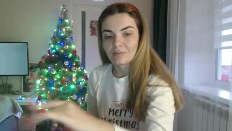 Criss4u online show from 12/25/24, 10:50