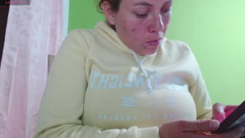 Honey online show from 02/11/26, 01:21