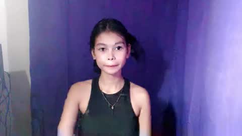 _honeyletxx online show from 10/23/25, 10:03