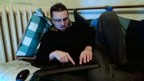 Manuel online show from 12/04/24, 10:51