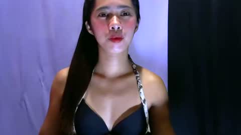 Lisa online show from 12/01/25, 11:37