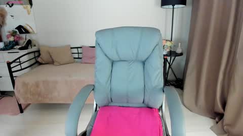 Ida online show from 02/04/25, 01:02