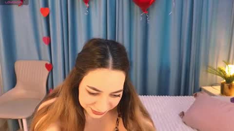 Snapshot of _ilona_holmes_ chatting on 02/21/25, 09:56 Ilona online show from 02/21/25, 09:56