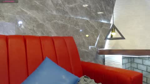 Snapshot of _isaabellaa chatting on 01/17/25, 05:30 Isa online show from 01/17/25, 05:30