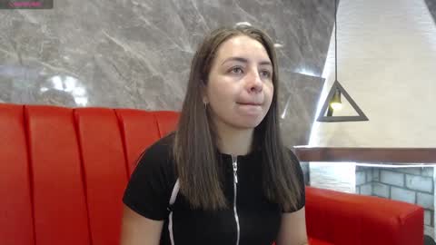 Snapshot of _isaabellaa chatting on 02/01/25, 11:10 Isa online show from 02/01/25, 11:10