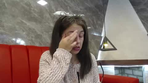 Snapshot of _isaabellaa chatting on 03/09/25, 11:25 Isa online show from 03/09/25, 11:25