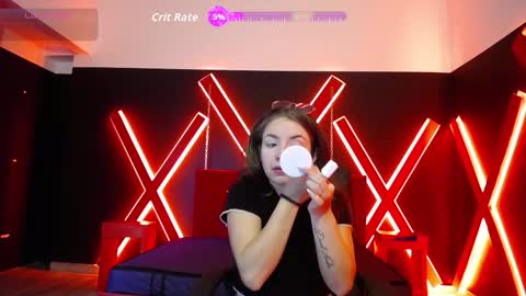 Snapshot of _isaabellaa chatting on 11/10/25, 12:37 Isa online show from 11/10/25, 12:37