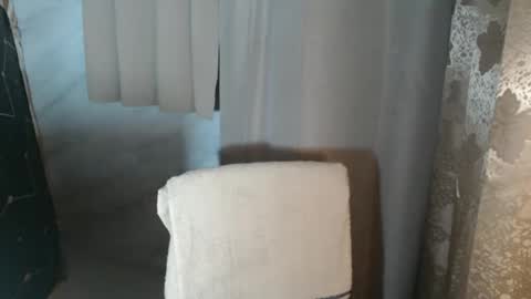 Ishi online show from 01/07/26, 11:01