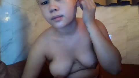 Snapshot of _ishi chatting on 06/17/26, 03:53 Ishi online show from 06/17/26, 03:53