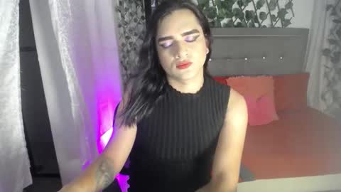 Snapshot of _ivone_golosa chatting on 01/06/26, 08:01 Ivone online show from 01/06/26, 08:01