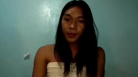 Snapshot of _iwantyourx chatting on 05/23/26, 11:53 KIA online show from 05/23/26, 11:53