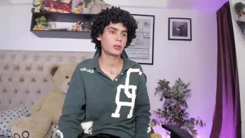 Snapshot of _jaay77 chatting on 12/10/24, 10:26 Jay online show from 12/10/24, 10:26