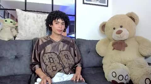 Snapshot of _jaay77 chatting on 01/15/25, 10:24 Jay online show from 01/15/25, 10:24