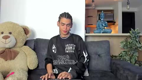 Snapshot of _jaay77 chatting on 02/26/25, 10:20 Jay online show from 02/26/25, 10:20