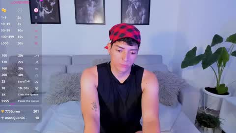 Snapshot of _jacobmiller__ chatting on 02/26/25, 01:43 J A C O B online show from 02/26/25, 01:43