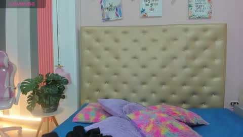 J A D E online show from 10/20/25, 12:27