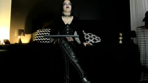 Snapshot of _jade_16 chatting on 01/18/25, 05:48 Miss Jade online show from 01/18/25, 05:48