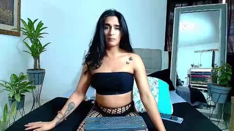 Jade  online show from 12/02/24, 06:10