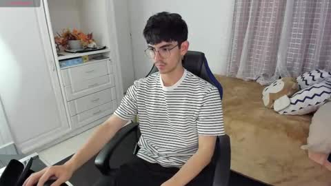 James online show from 02/23/25, 02:18