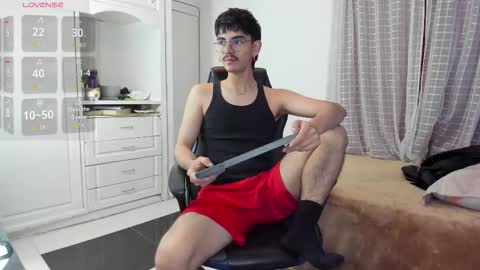 James online show from 03/18/26, 01:42