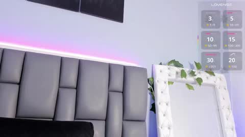 Snapshot of _jasmine_blush chatting on 10/11/25, 08:18 Jasmine online show from 10/11/25, 08:18