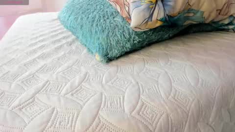 Jasmine online show from 03/15/26, 12:33