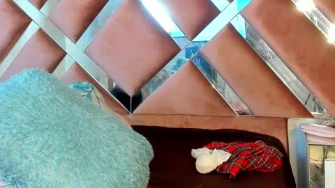 Jasmine online show from 03/19/26, 11:47