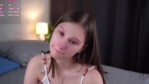 Snapshot of _jasminestea_ chatting on 07/06/26, 02:41 Candy online show from 07/06/26, 02:41