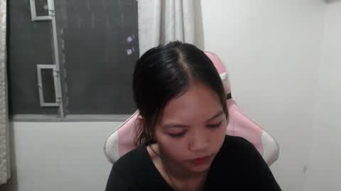 Snapshot of _jennn chatting on 04/30/26, 09:59 Jen online show from 04/30/26, 09:59