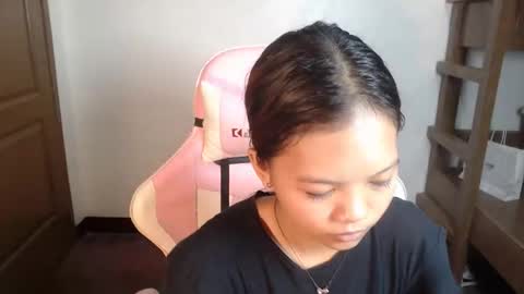 Snapshot of _jennn chatting on 05/09/26, 04:56 Jen online show from 05/09/26, 04:56
