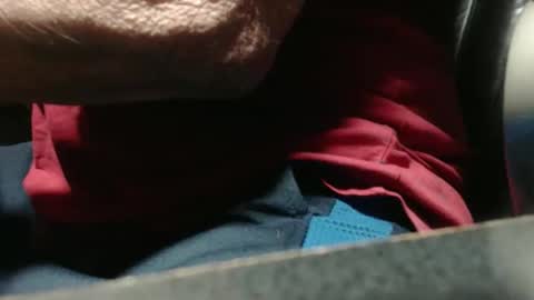 Snapshot of _jimmini chatting on 11/22/25, 11:37 _jimmini online show from 11/22/25, 11:37