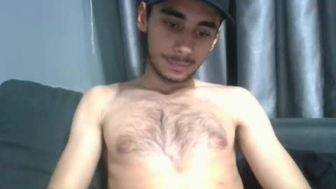 Snapshot of _jimmy_21 chatting on 02/21/25, 03:01 Jimmy online show from 02/21/25, 03:01