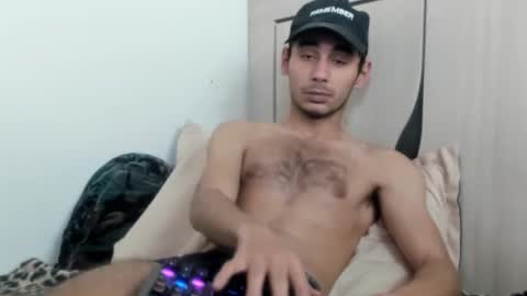 Snapshot of _jimmy_21 chatting on 03/10/25, 10:59 Jimmy online show from 03/10/25, 10:59