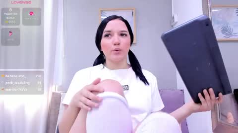 Snapshot of _jireh33_ chatting on 04/27/26, 07:34 online show from 04/27/26, 07:34