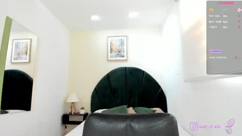 Snapshot of _jireh33_ chatting on 06/17/26, 07:26 online show from 06/17/26, 07:26