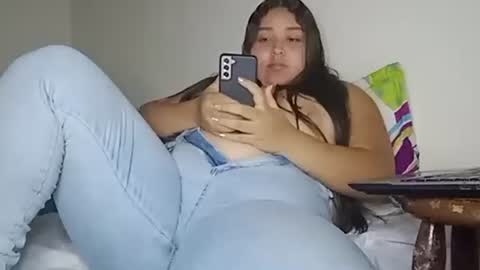 Jeniffer online show from 10/28/25, 06:50