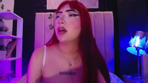 Mia online show from 12/30/24, 04:40