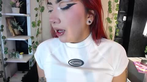 Mia online show from 02/25/25, 05:04