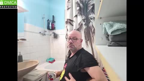 Snapshot of _joker69_ chatting on 12/15/25, 02:49 Joker online show from 12/15/25, 02:49