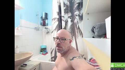 Snapshot of _joker69_ chatting on 04/10/26, 02:28 Joker online show from 04/10/26, 02:28