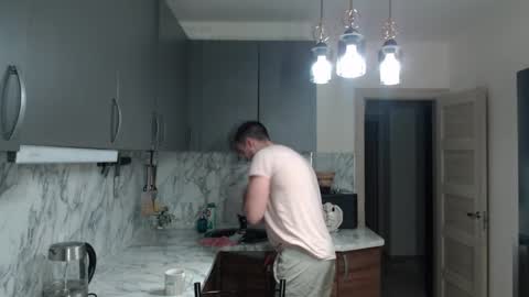 Snapshot of _joni_new_ chatting on 01/05/25, 03:32 Joni online show from 01/05/25, 03:32