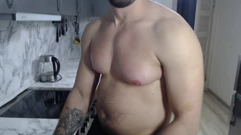 Snapshot of _joni_new_ chatting on 01/21/25, 03:43 Joni online show from 01/21/25, 03:43