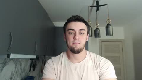 Snapshot of _joni_new_ chatting on 02/08/25, 01:33 Joni online show from 02/08/25, 01:33