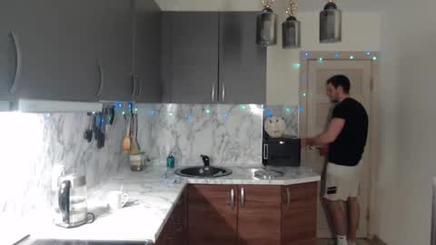 Snapshot of _joni_new_ chatting on 02/14/25, 03:05 Joni online show from 02/14/25, 03:05