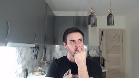 Snapshot of _joni_new_ chatting on 02/22/25, 11:03 Joni online show from 02/22/25, 11:03