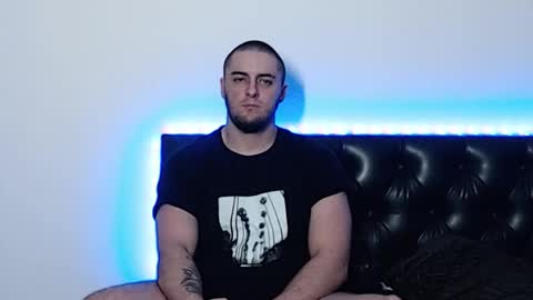 Snapshot of _joni_new_ chatting on 10/10/25, 04:11 Joni online show from 10/10/25, 04:11